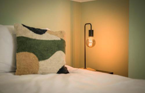 Vale House By EDEN Accommodation - 2 Bedroom Whole House, Sleeps 4 - NEWLY RENOVATED - Foto 22