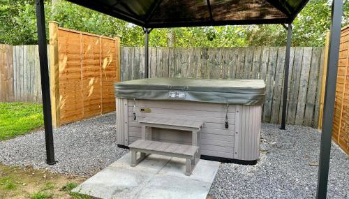 The Birches with Hot Tub - Foto 2