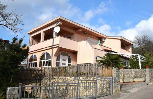 Apartment Luis - Photo 1