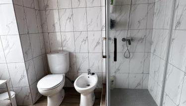 Casa do Domingos - Photo 3, Shower