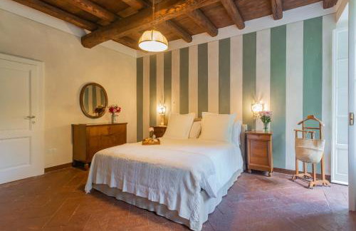 Villa Riva Bellagio with Pool - Photo 13