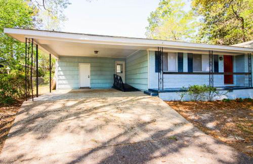 Luxury Midtown Home - Only a few blocks from FGH - Foto 26