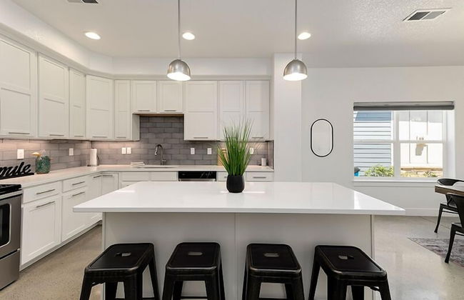 Gorgeous Townhome Steps From the Brewery District! - Foto 7