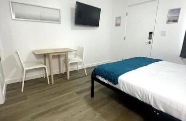 Modern Studio W Parking 10 min to FLL and Beach - Foto 9