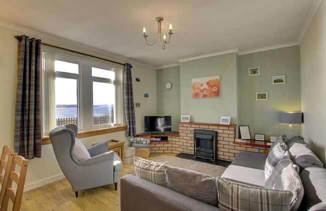 Kavija Invergordon in Invergordon - Foto 1