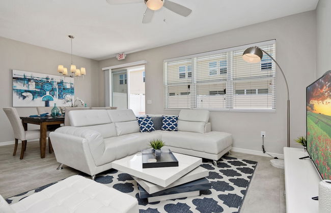 Stunning 4 Bd w Gameroom Close to Disney 5110 - Foto 9