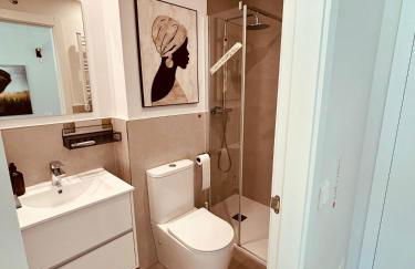 Loft 007 con jardin, piscina, garaje y Netflix - Foto 16