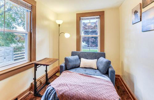 1 Mi to Main St Riverside Torrington Apt with Yard - Foto 16