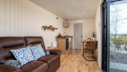 The Off Grid Cabin - Photo 2