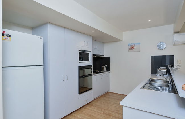 Sea Whispers - Photo 5