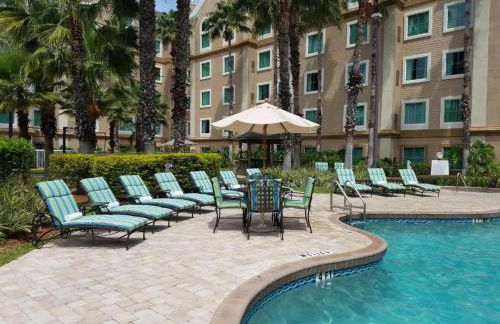 Lake Buenavista Apartments close to Disney - Foto 1