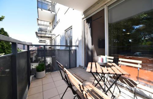 BLOCK APARTMENT PARK with private garage parking - Foto 11