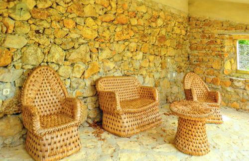 Charming House with Shared Pool in Porto de Mós. - Foto 16