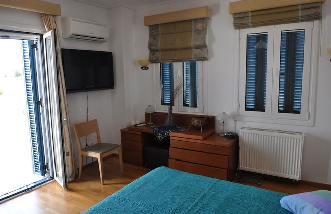 Villa Kyma - Photo 3