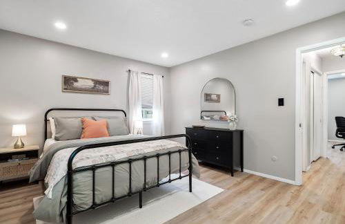 Beautiful Ranch with Outdoor Patio and Room for 6 - Photo 14