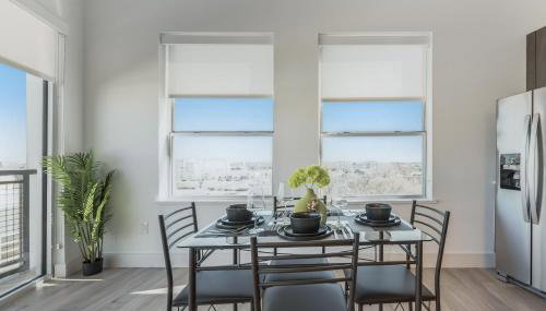 Contemporary 2BR I Gym I Parking I Workspace - Foto 3