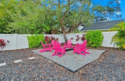 South Tampa- VIP- Concierge- Backyard Oasis- Pool- Hammock- Golf- Fire- Pit- Games- Pool Table - Foto 4