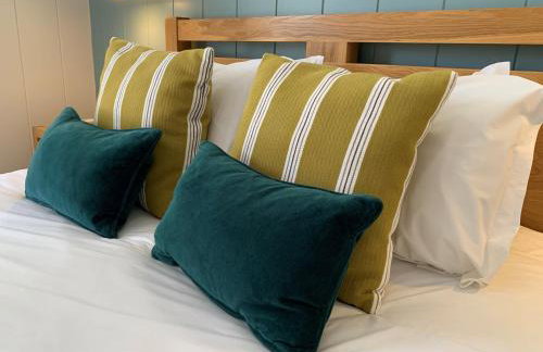 The Retreat, Strawberryfield Park - Photo 16