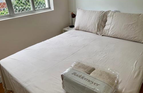 205- Apartamento 1 quarto suite, Encantador, amplo e decorado, mobiliario moderno, cozinha completa com utensílios , Excelente vista da cidade e localização privelegiada no bairro Bigorrilho , - Photo 24