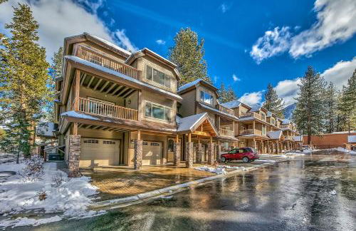 Tahoe Woods 101 at Stateline - Walk to Lake - Foto 23