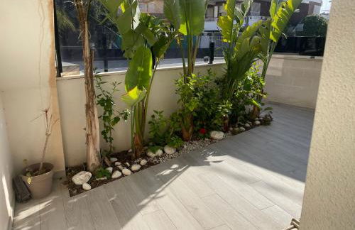 Frontsea Beach bungalow with swiming pool and long terrace - Foto 10