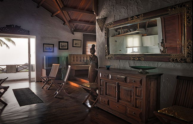 Ocean Beach Villa - Photo 18