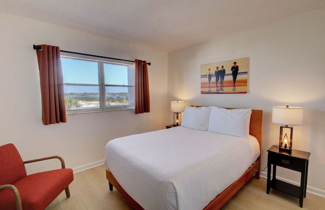 447 El Matador 2 Bedroom Condo by RedAwning - Photo 5