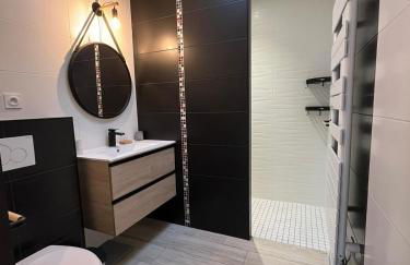 La Villa Pinède avec SPA à 5 minutes de la mer - Photo 16