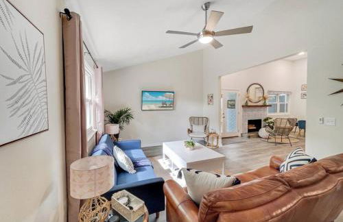 Cold Plunge Outdoor Shower Bike to Shem Creek - Photo 11