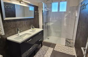 Maison au milieu des vignes - Photo 9