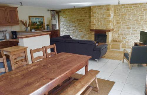 La Vieille Ferme: superbe complexe de 3 gîtes en pierre avec Piscine au coeur du Périgord Noir - Foto 7