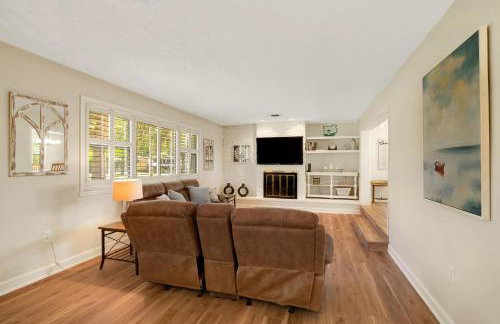 Lake Haven Retreat Private Dock & Peaceful Views - Photo 16