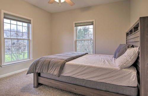 Pool and Furnished Patio Group Getaway in Hershey - Foto 15