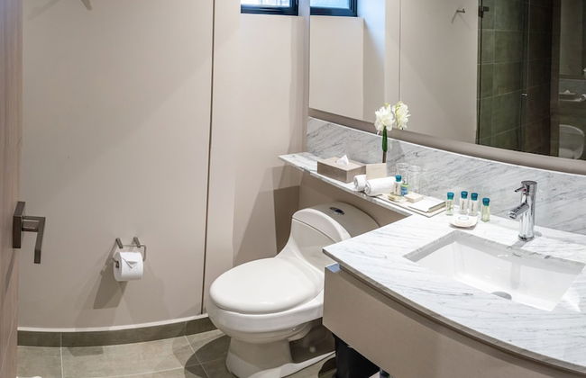 York Luxury Suites Medellín - Photo 45