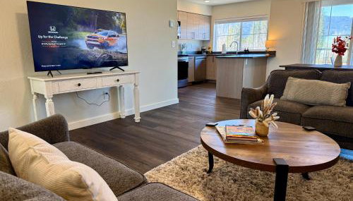 Homestead Village - Two Bedroom Condo Top Floor - Foto 2