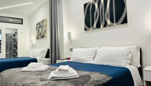 San Saba Street Apartment 46 - Photo 3, towels