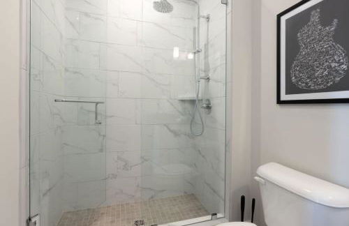 Large Royal Townhome Beautiful Design and Rooftop - Foto 18