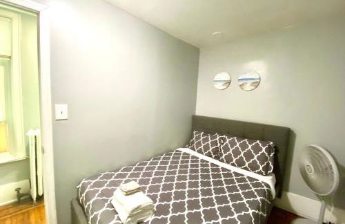 Clover 2900 - Apartment and Rooms with Private Bathroom near Washington Ave South Philly - Foto 47