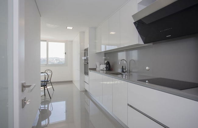 Liiiving - Luxury River View Apartment III - Photo 22