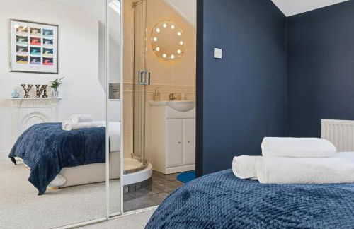 Luxurious 3 bed 1 Bath Stay Ideal for Families and Contractors - Photo 10