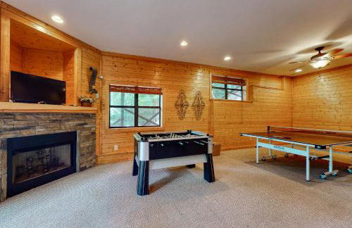 Red Roof Retreat - Photo 20