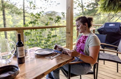 Secluded Tree Tent with Outdoor Soaking Tub & Pizza Oven Near Blue Ridge Waterfalls, Zirconia, North Carolina - Foto 19