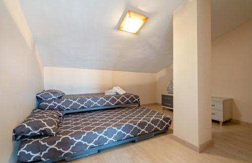 Hauzify I Apartament Ponent - Photo 16