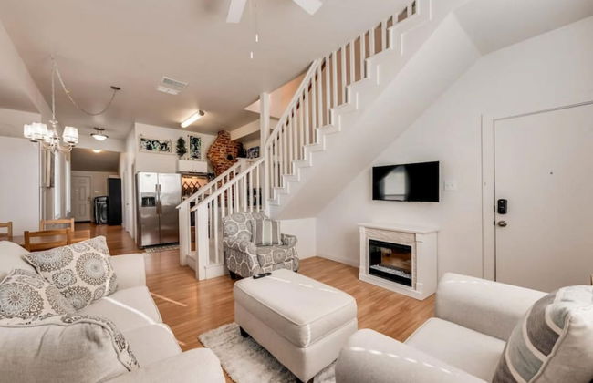 4 Queen Beds High Speed Wifi Private Parking - Foto 5