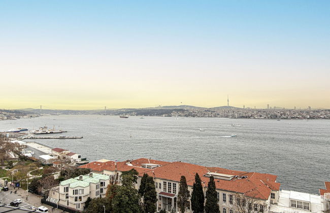 Flat With Panoramic Bosphorus View in Cihangir - Foto 2