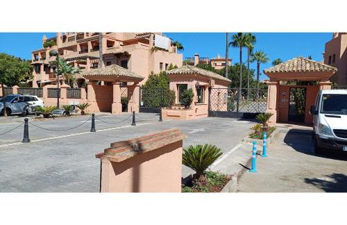 SunBeach Hacienda Apartment - Photo 42