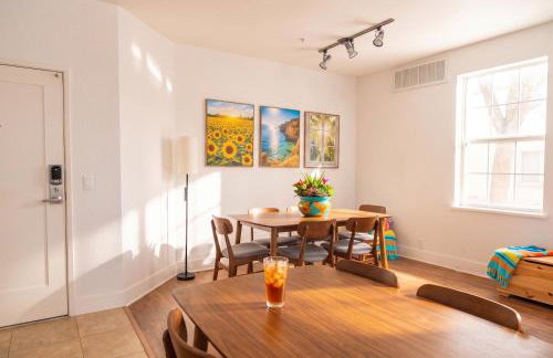 Peaceful 1BR & 2BR MDR Retreat Close to Venice Beach with Pool & Gym - Foto 31