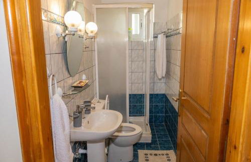 Villa Theano - Family House in Lixouri, Kefalonia - Photo 39