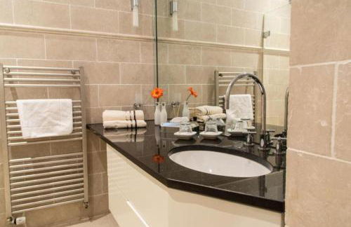 Haven Hotels - Helvetia Suites Düsseldorf City - Foto 20