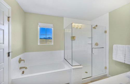 Family Friendly 5BR Mountain Views & Game Room - Foto 37